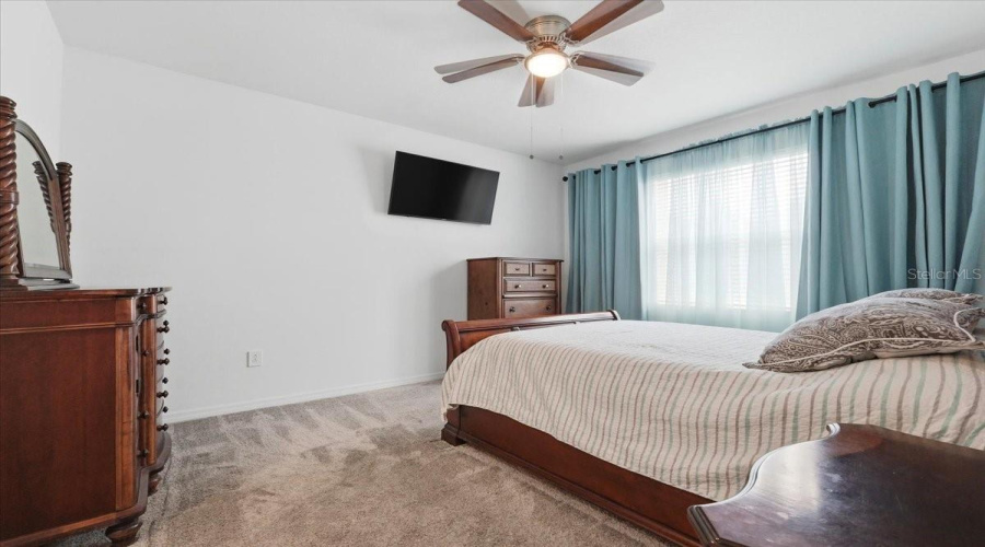 KISSIMMEE, Florida 34746, 4 Bedrooms Bedrooms, ,3 BathroomsBathrooms,Residential,For Sale,CRICKET CRADLE,0,MFRO6399511