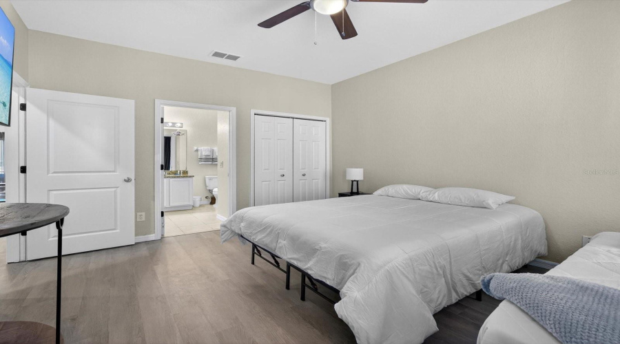 DAVENPORT, Florida 33897, 4 Bedrooms Bedrooms, ,3 BathroomsBathrooms,Residential,For Sale,CALABRIA,0,MFRO6361101