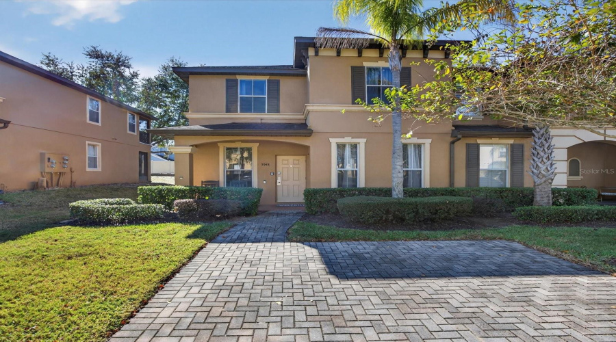 DAVENPORT, Florida 33897, 4 Bedrooms Bedrooms, ,3 BathroomsBathrooms,Residential,For Sale,CALABRIA,0,MFRO6361101