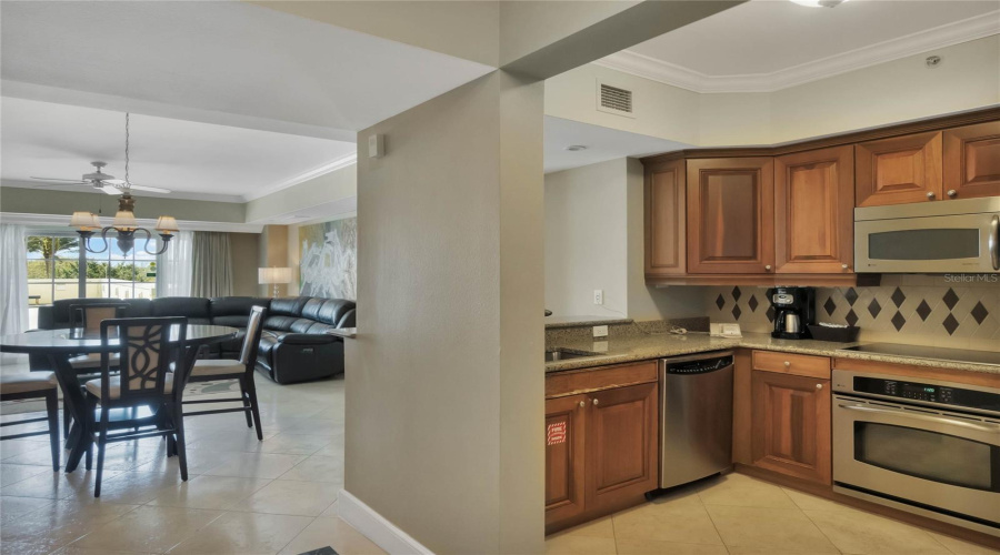 REUNION, Florida 34747, 2 Bedrooms Bedrooms, ,2 BathroomsBathrooms,Residential,For Sale,GATHERING,0,MFRO6396414