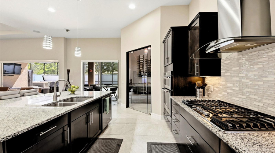 ORLANDO, Florida 32836, 4 Bedrooms Bedrooms, ,3 BathroomsBathrooms,Residential,For Sale,LEMON LAKE,0,MFRO6396167