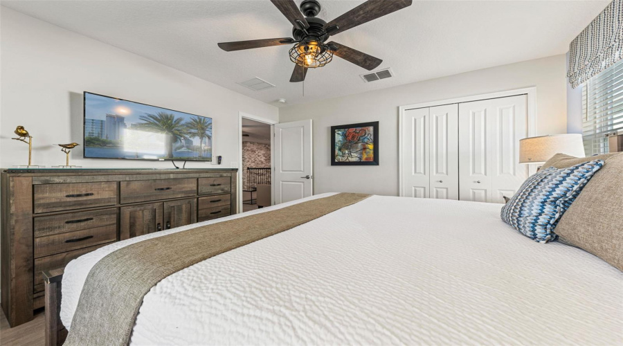 KISSIMMEE, Florida 34746, 9 Bedrooms Bedrooms, ,5 BathroomsBathrooms,Residential,For Sale,STOREY COVE,0,MFRO6399725