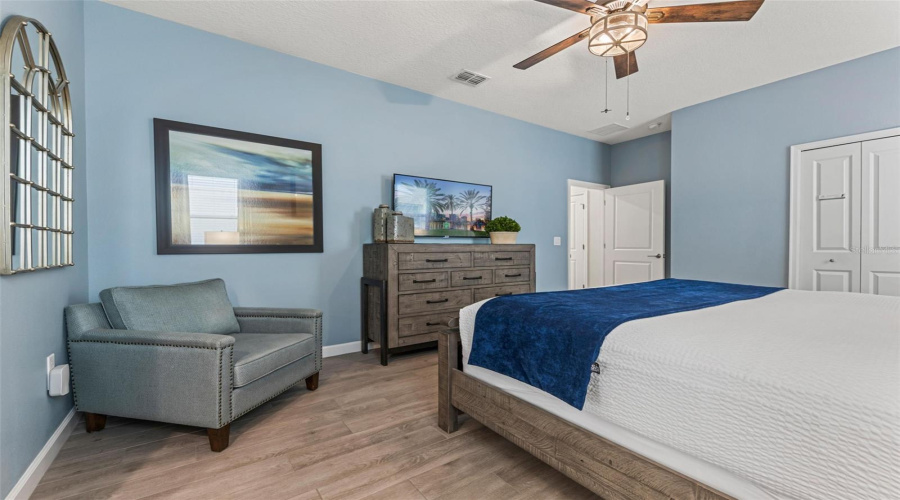 KISSIMMEE, Florida 34746, 9 Bedrooms Bedrooms, ,5 BathroomsBathrooms,Residential,For Sale,STOREY COVE,0,MFRO6399725