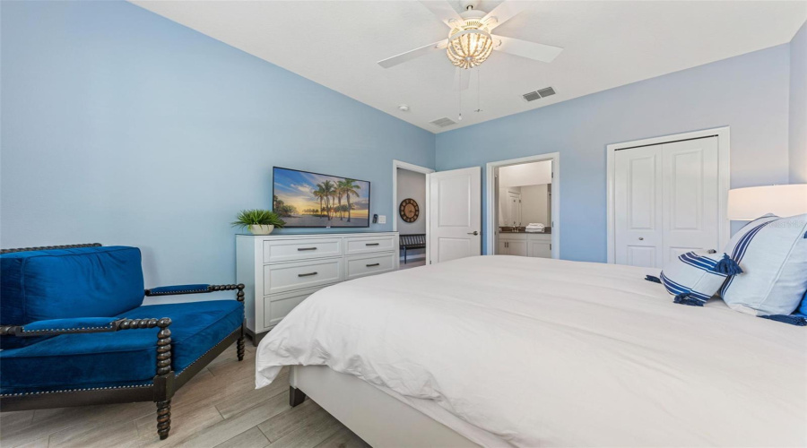 KISSIMMEE, Florida 34746, 9 Bedrooms Bedrooms, ,5 BathroomsBathrooms,Residential,For Sale,STOREY COVE,0,MFRO6399725