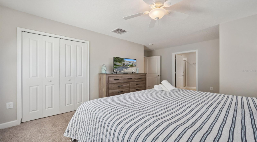 DAVENPORT, Florida 33896, 5 Bedrooms Bedrooms, ,4 BathroomsBathrooms,Residential,For Sale,MOON VALLEY,0,MFRS5147968