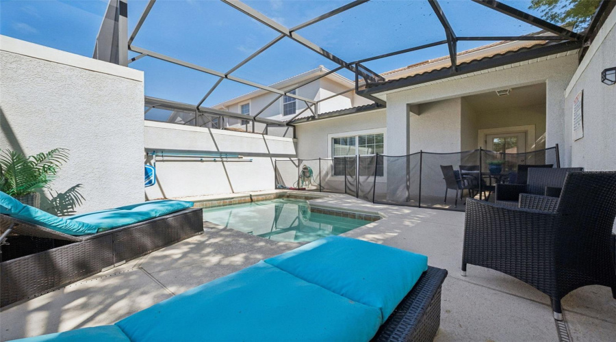 DAVENPORT, Florida 33896, 5 Bedrooms Bedrooms, ,4 BathroomsBathrooms,Residential,For Sale,MOON VALLEY,0,MFRS5147968