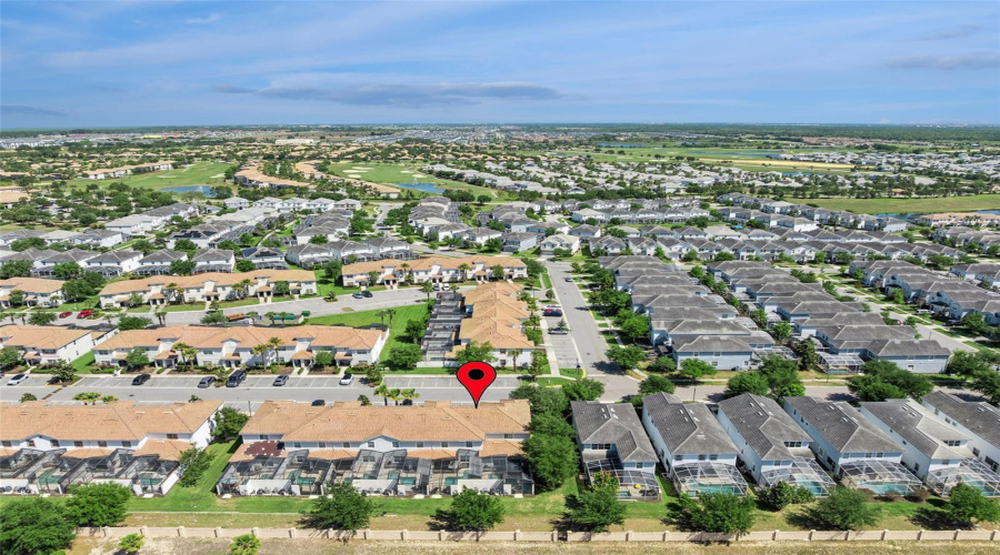 DAVENPORT, Florida 33896, 5 Bedrooms Bedrooms, ,4 BathroomsBathrooms,Residential,For Sale,MOON VALLEY,0,MFRS5147968