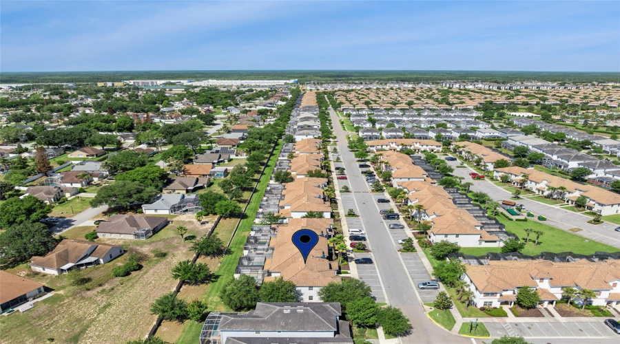 DAVENPORT, Florida 33896, 5 Bedrooms Bedrooms, ,4 BathroomsBathrooms,Residential,For Sale,MOON VALLEY,0,MFRS5147968