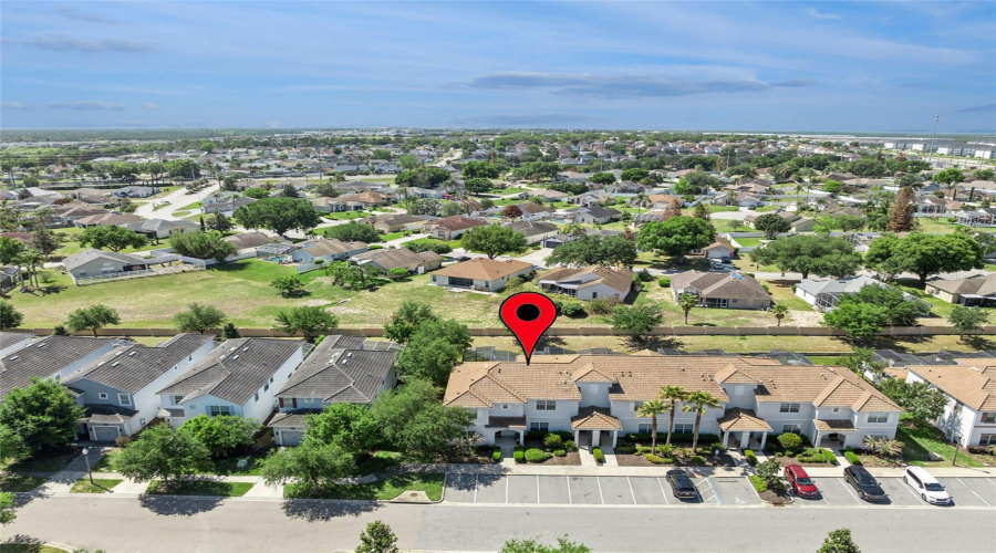 DAVENPORT, Florida 33896, 5 Bedrooms Bedrooms, ,4 BathroomsBathrooms,Residential,For Sale,MOON VALLEY,0,MFRS5147968