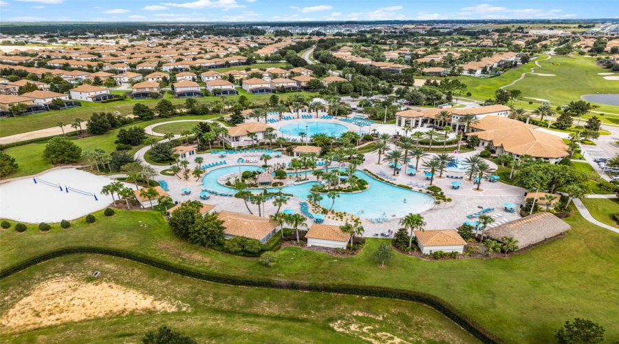 DAVENPORT, Florida 33896, 5 Bedrooms Bedrooms, ,4 BathroomsBathrooms,Residential,For Sale,MOON VALLEY,0,MFRS5147968