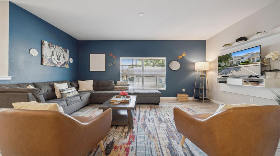 DAVENPORT, Florida 33896, 5 Bedrooms Bedrooms, ,4 BathroomsBathrooms,Residential,For Sale,MOON VALLEY,0,MFRS5147968