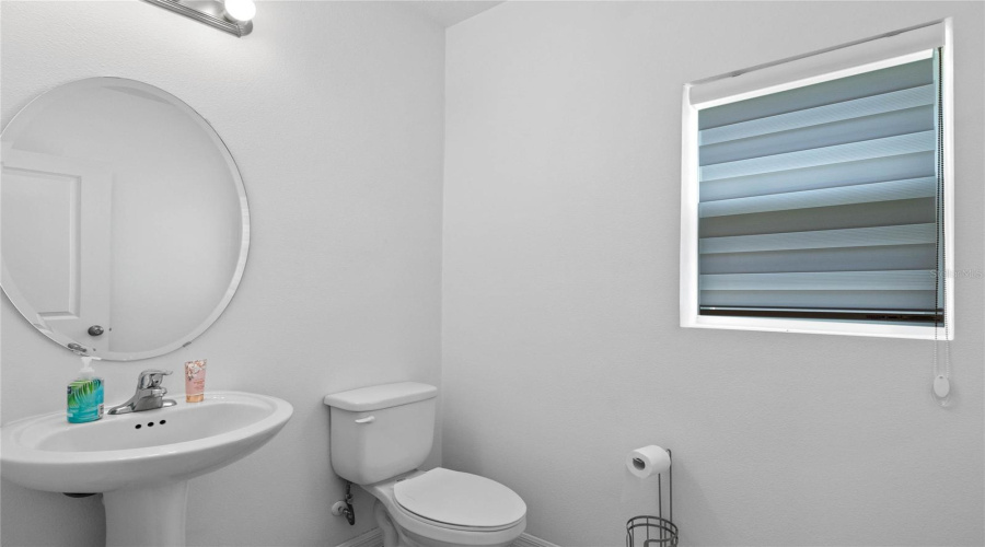 DAVENPORT, Florida 33837, 4 Bedrooms Bedrooms, ,2 BathroomsBathrooms,Residential,For Sale,HAMLET LOOP,0,MFRS5147916