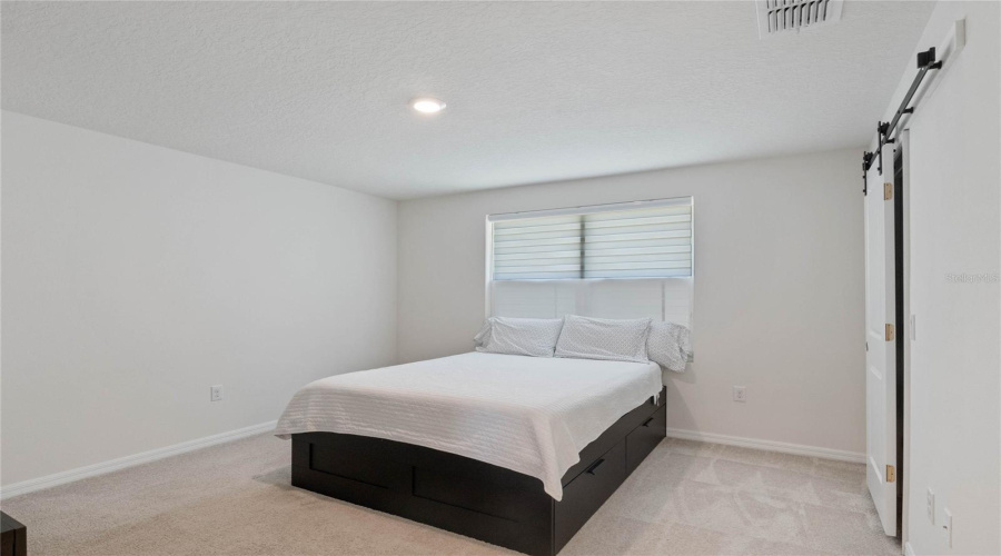 DAVENPORT, Florida 33837, 4 Bedrooms Bedrooms, ,2 BathroomsBathrooms,Residential,For Sale,HAMLET LOOP,0,MFRS5147916