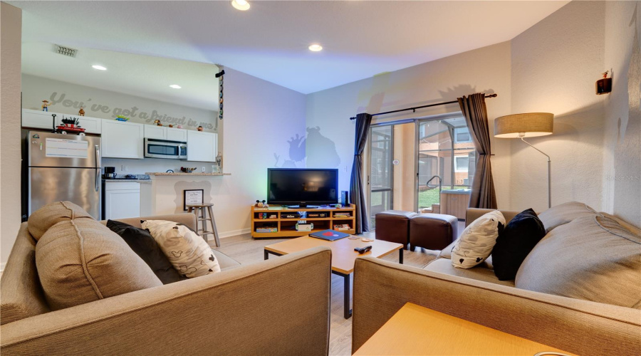 KISSIMMEE, Florida 34746, 4 Bedrooms Bedrooms, ,3 BathroomsBathrooms,Residential,For Sale,ROADSTER,0,MFRO6398687