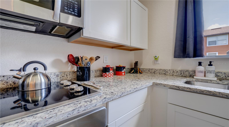 KISSIMMEE, Florida 34746, 4 Bedrooms Bedrooms, ,3 BathroomsBathrooms,Residential,For Sale,ROADSTER,0,MFRO6398687