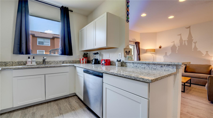 KISSIMMEE, Florida 34746, 4 Bedrooms Bedrooms, ,3 BathroomsBathrooms,Residential,For Sale,ROADSTER,0,MFRO6398687