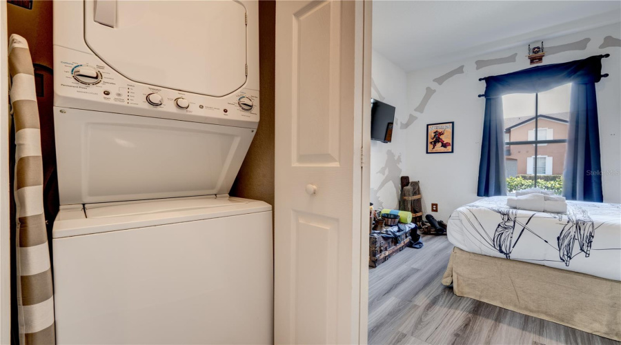 KISSIMMEE, Florida 34746, 4 Bedrooms Bedrooms, ,3 BathroomsBathrooms,Residential,For Sale,ROADSTER,0,MFRO6398687