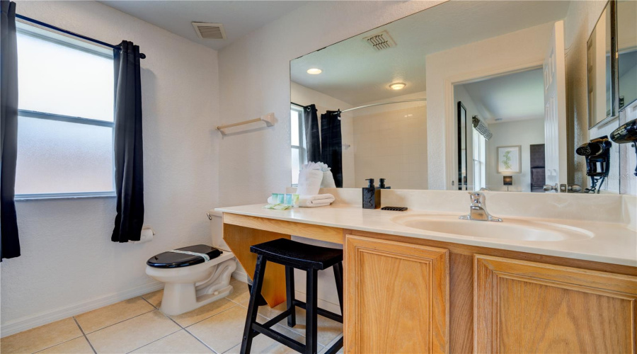 KISSIMMEE, Florida 34746, 4 Bedrooms Bedrooms, ,3 BathroomsBathrooms,Residential,For Sale,ROADSTER,0,MFRO6398687