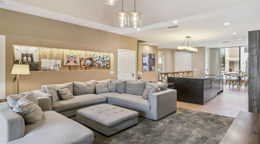 KISSIMMEE, Florida 34747, 4 Bedrooms Bedrooms, ,4 BathroomsBathrooms,Residential,For Sale,ROCKEFELLER,0,MFRO6397247