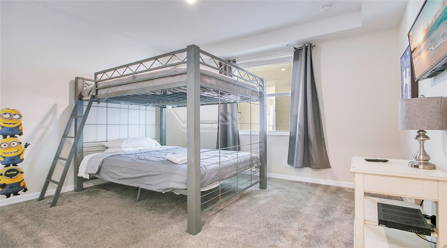 KISSIMMEE, Florida 34746, 2 Bedrooms Bedrooms, ,2 BathroomsBathrooms,Residential,For Sale,PARADOX,0,MFRS5147912