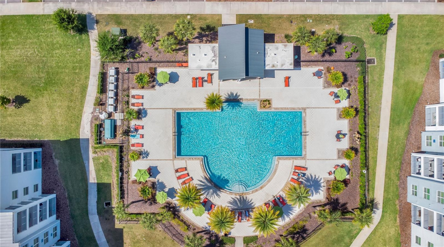 KISSIMMEE, Florida 34746, 2 Bedrooms Bedrooms, ,2 BathroomsBathrooms,Residential,For Sale,PARADOX,0,MFRS5147912