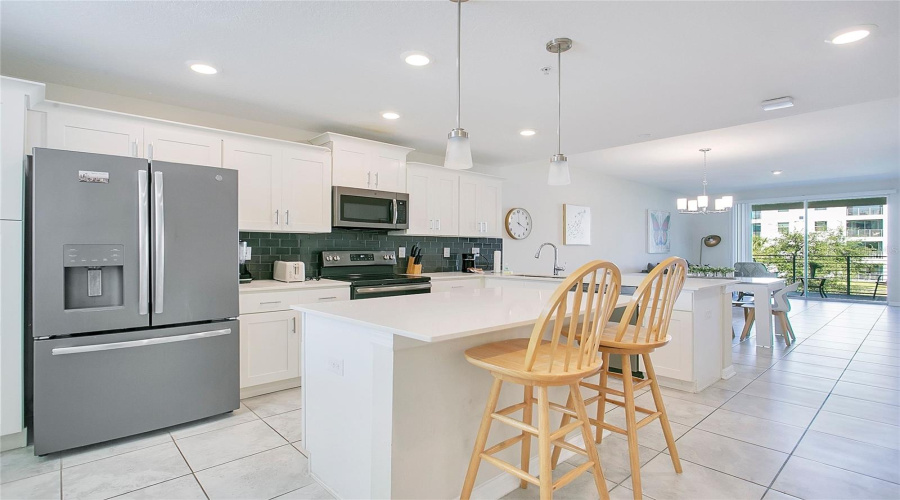 KISSIMMEE, Florida 34746, 2 Bedrooms Bedrooms, ,2 BathroomsBathrooms,Residential,For Sale,PARADOX,0,MFRS5147912