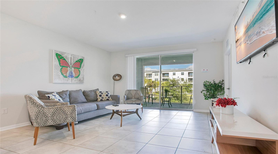 KISSIMMEE, Florida 34746, 2 Bedrooms Bedrooms, ,2 BathroomsBathrooms,Residential,For Sale,PARADOX,0,MFRS5147912