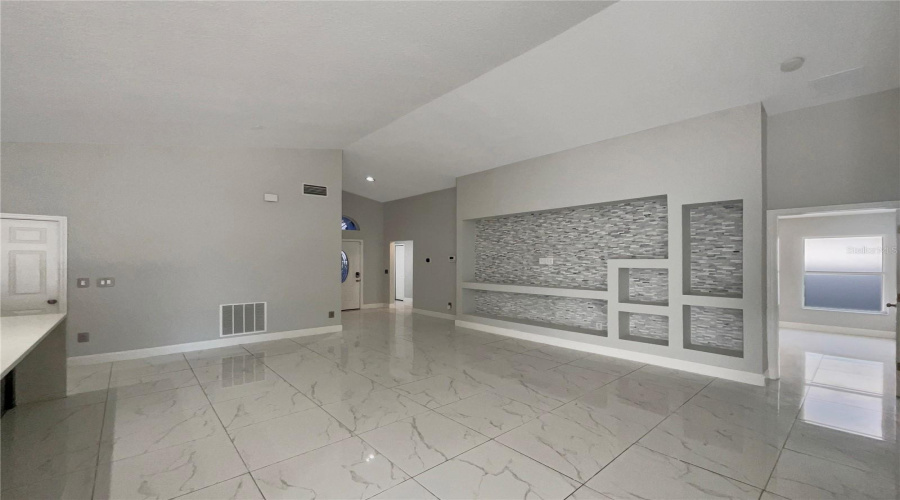 DAVENPORT, Florida 33897, 4 Bedrooms Bedrooms, ,2 BathroomsBathrooms,Residential,For Sale,BRAYTON,0,MFRO6371306