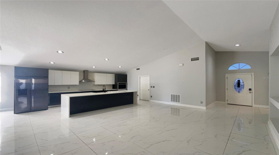 DAVENPORT, Florida 33897, 4 Bedrooms Bedrooms, ,2 BathroomsBathrooms,Residential,For Sale,BRAYTON,0,MFRO6371306