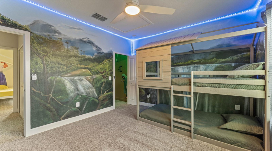 DAVENPORT, Florida 33896, 4 Bedrooms Bedrooms, ,3 BathroomsBathrooms,Residential,For Sale,VILLA DOMANI,0,MFRO6399718