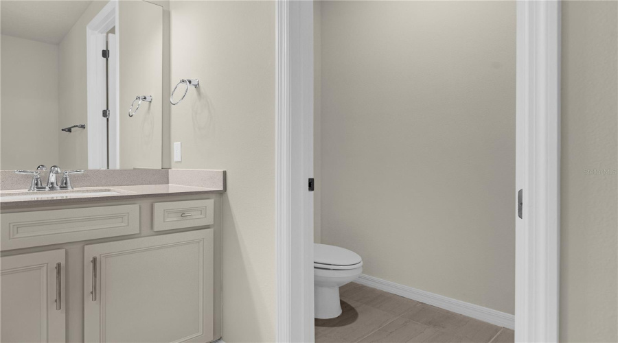 ORLANDO, Florida 32836, 5 Bedrooms Bedrooms, ,4 BathroomsBathrooms,Residential,For Sale,PARK ESTATE AVENUE,0,MFRO6399722