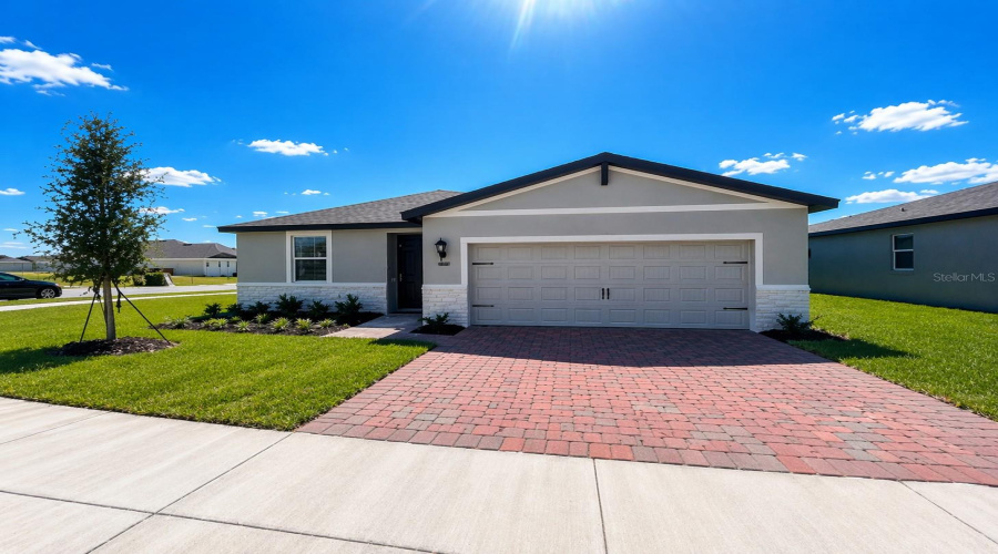 DAVENPORT, Florida 33837, 3 Bedrooms Bedrooms, ,2 BathroomsBathrooms,Residential,For Sale,CONGAREE,0,MFRO6399736