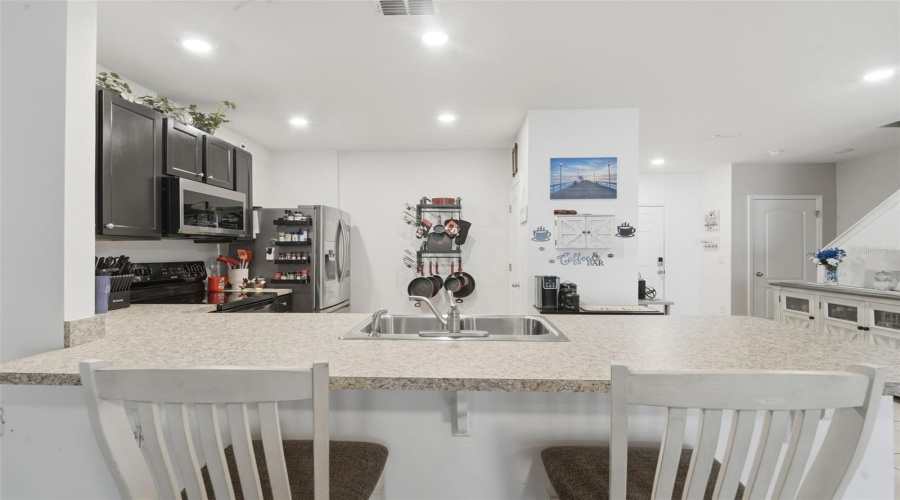 KISSIMMEE, Florida 34747, 3 Bedrooms Bedrooms, ,2 BathroomsBathrooms,Residential,For Sale,ALBA,0,MFRO6398974