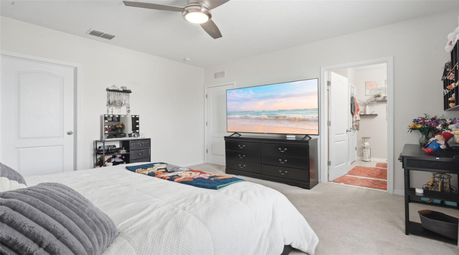 KISSIMMEE, Florida 34747, 3 Bedrooms Bedrooms, ,2 BathroomsBathrooms,Residential,For Sale,ALBA,0,MFRO6398974