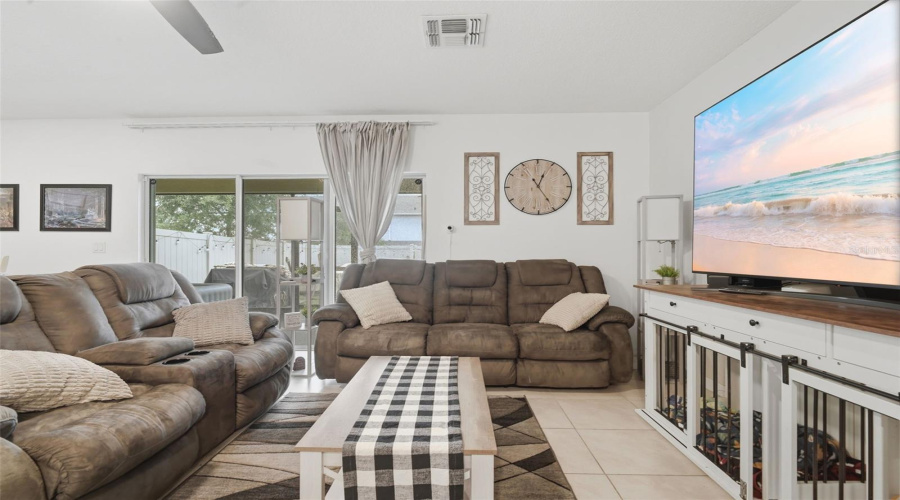 KISSIMMEE, Florida 34747, 3 Bedrooms Bedrooms, ,2 BathroomsBathrooms,Residential,For Sale,ALBA,0,MFRO6398974