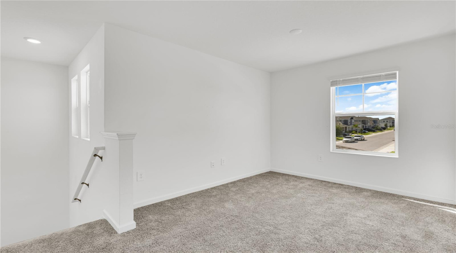 DAVENPORT, Florida 33837, 4 Bedrooms Bedrooms, ,3 BathroomsBathrooms,Residential,For Sale,WATERFALL,0,MFRO6351299