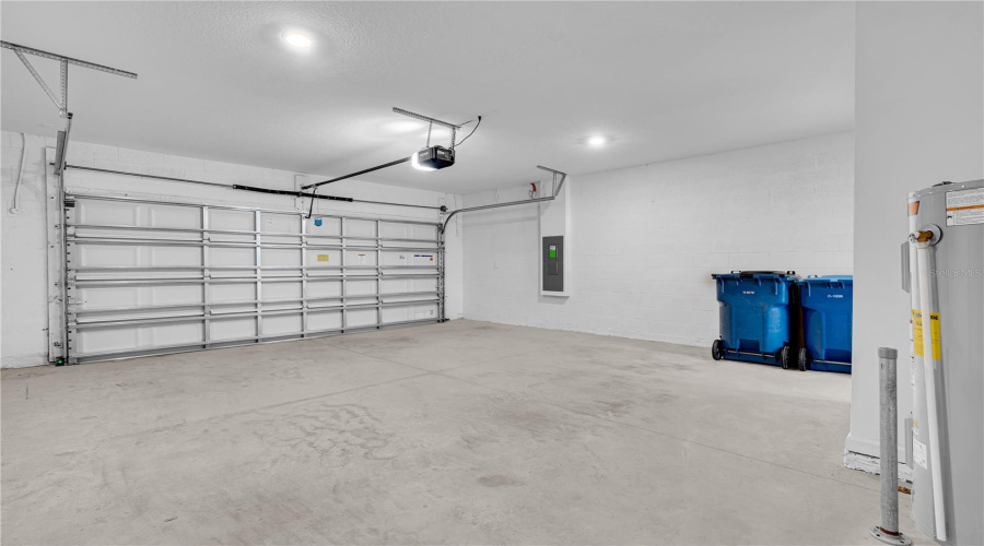 DAVENPORT, Florida 33837, 4 Bedrooms Bedrooms, ,3 BathroomsBathrooms,Residential,For Sale,WATERFALL,0,MFRO6351299