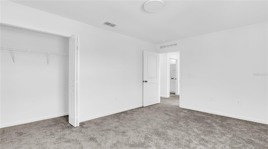 DAVENPORT, Florida 33837, 4 Bedrooms Bedrooms, ,3 BathroomsBathrooms,Residential,For Sale,WATERFALL,0,MFRO6351299