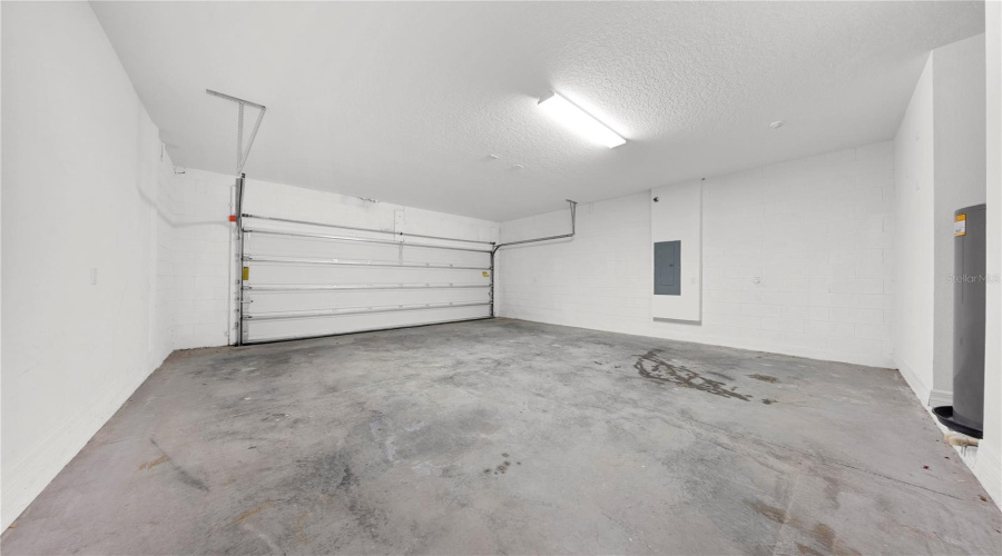 KISSIMMEE, Florida 34747, 9 Bedrooms Bedrooms, ,6 BathroomsBathrooms,Residential,For Sale,PELICAN COVE,0,MFRO6399359