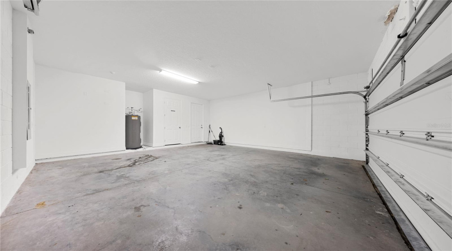 KISSIMMEE, Florida 34747, 9 Bedrooms Bedrooms, ,6 BathroomsBathrooms,Residential,For Sale,PELICAN COVE,0,MFRO6399359