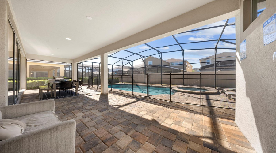 KISSIMMEE, Florida 34747, 9 Bedrooms Bedrooms, ,6 BathroomsBathrooms,Residential,For Sale,PELICAN COVE,0,MFRO6399359