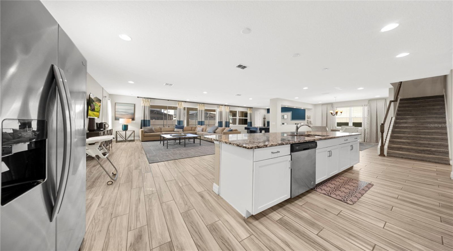 KISSIMMEE, Florida 34747, 9 Bedrooms Bedrooms, ,6 BathroomsBathrooms,Residential,For Sale,PELICAN COVE,0,MFRO6399359