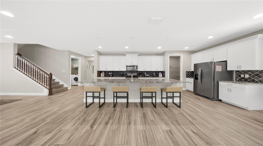 KISSIMMEE, Florida 34747, 9 Bedrooms Bedrooms, ,6 BathroomsBathrooms,Residential,For Sale,PELICAN COVE,0,MFRO6399359