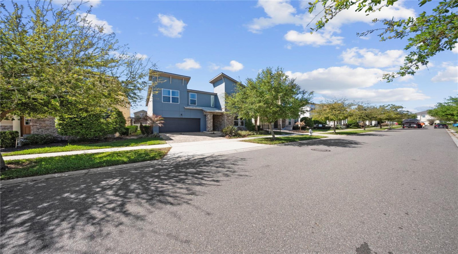 KISSIMMEE, Florida 34747, 9 Bedrooms Bedrooms, ,6 BathroomsBathrooms,Residential,For Sale,PELICAN COVE,0,MFRO6399359