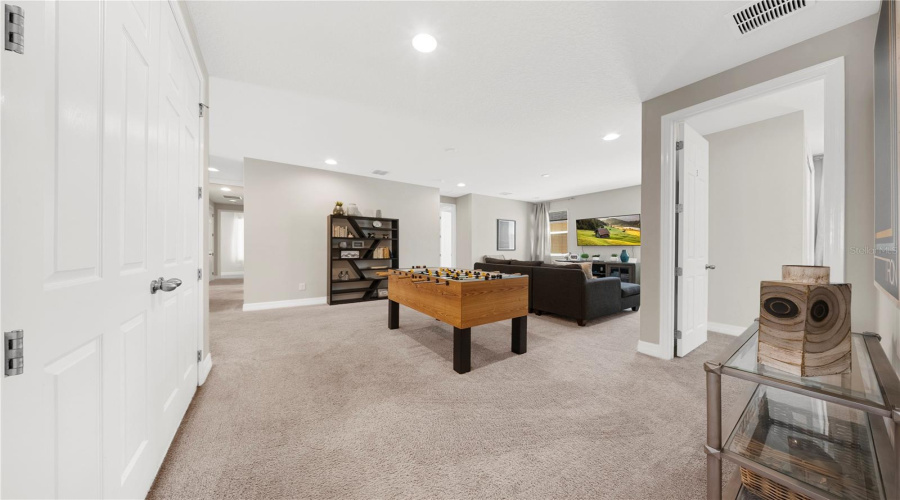 KISSIMMEE, Florida 34747, 9 Bedrooms Bedrooms, ,6 BathroomsBathrooms,Residential,For Sale,PELICAN COVE,0,MFRO6399359