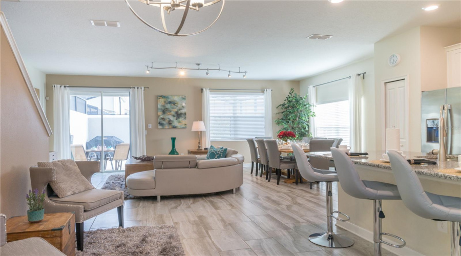 KISSIMMEE, Florida 34746, 5 Bedrooms Bedrooms, ,4 BathroomsBathrooms,Residential,For Sale,JULIET,0,MFRO6399955