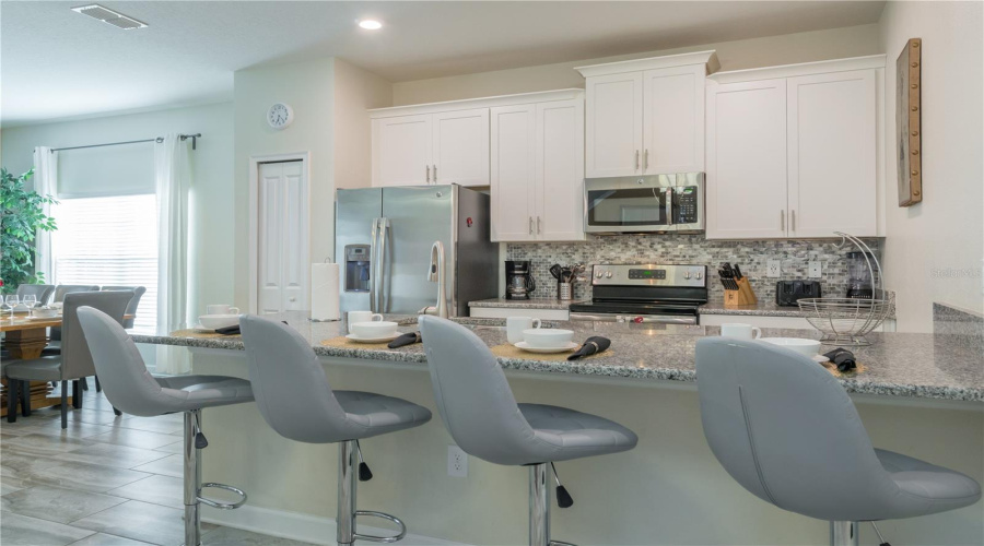 KISSIMMEE, Florida 34746, 5 Bedrooms Bedrooms, ,4 BathroomsBathrooms,Residential,For Sale,JULIET,0,MFRO6399955