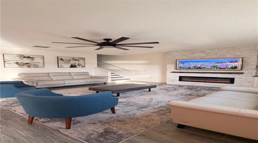 DAVENPORT, Florida 33837, 4 Bedrooms Bedrooms, ,2 BathroomsBathrooms,Residential,For Sale,OAK BLUFF,0,MFRO6393836