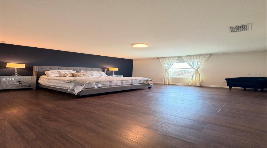 DAVENPORT, Florida 33837, 4 Bedrooms Bedrooms, ,2 BathroomsBathrooms,Residential,For Sale,OAK BLUFF,0,MFRO6393836