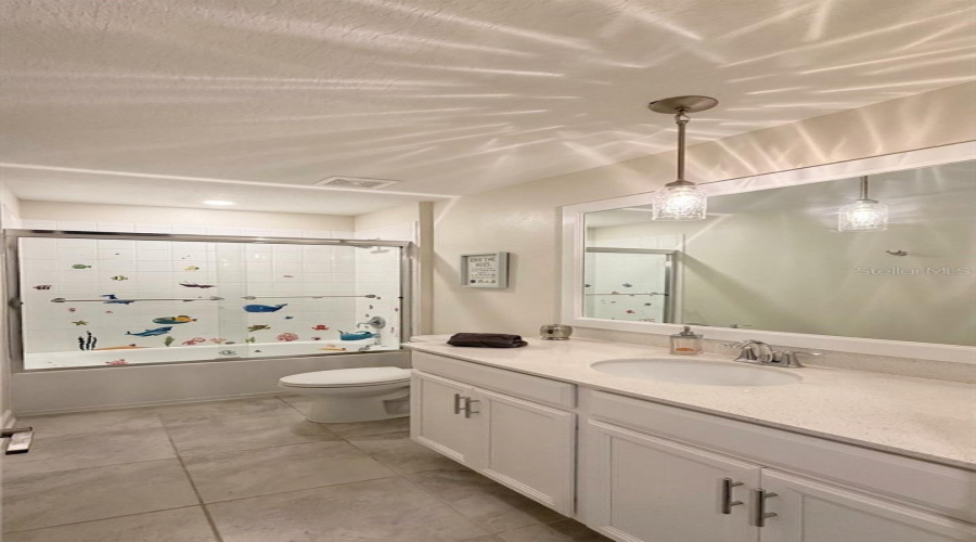 DAVENPORT, Florida 33837, 4 Bedrooms Bedrooms, ,2 BathroomsBathrooms,Residential,For Sale,OAK BLUFF,0,MFRO6393836